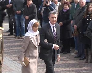 Vizită regală la Cluj: Principesa Margareta şi Principele Radu au plantat platani în parcul central GALERIE FOTO