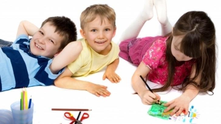 Deschide cutia cu poveşti: basmul, promovat prin ateliere, concursuri şi spectacole