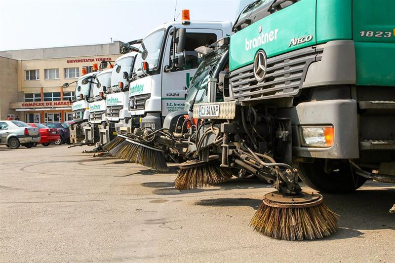 Firmele de salubritate, scoase la raport. Primarul ameninţă cu sancţiuni 