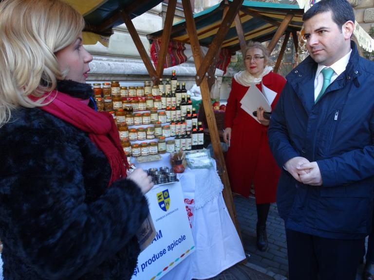 Succes clujean la Bucureşti. Produsele locale au impresionat vizitatorii Târgului de Florii GALERIE FOTO