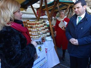 Succes clujean la Bucureşti. Produsele locale au impresionat vizitatorii Târgului de Florii GALERIE FOTO