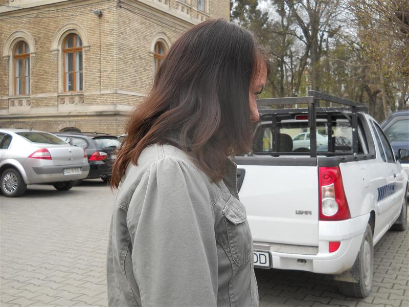 Test de virginitate. Telenovelă cu final fericit: a reuşit să ateste castitatea fetiţei sale, închizând gura satului