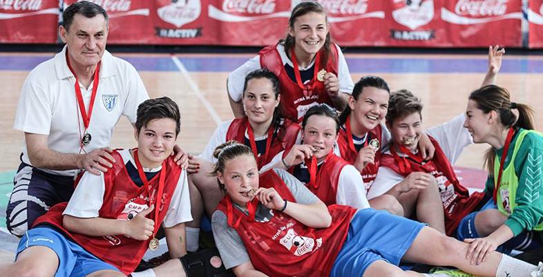 Șase olimpice vor juca finala cupei Coca-Cola