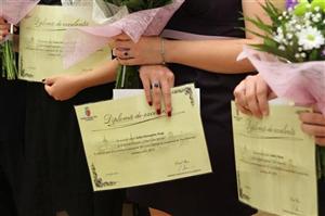 Viitorii campioni se formează de pe băncile şcolii. Liceenii cu performanţe notabile se adună la Cluj