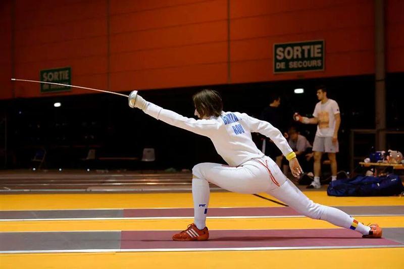 Echipa României a câştigat medalia de argint la etapa de Cupă Mondială de scrimă
