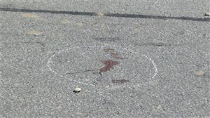 Pieton iresponsabil, spulberat de o maşină în timp ce trecea strada