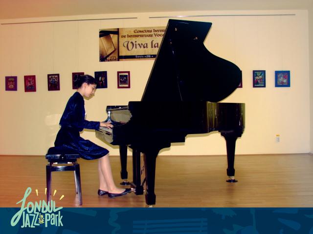 O tânără pianistă din Cluj, prima bursieră a fondului Jazz in the Park VIDEO