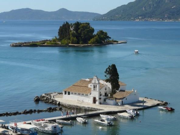 Central şi Filadelfia Turism te trimit în vacanţă! (P)
