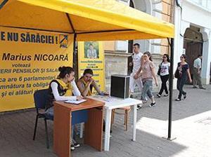 Petiţia boantă a liberalilor