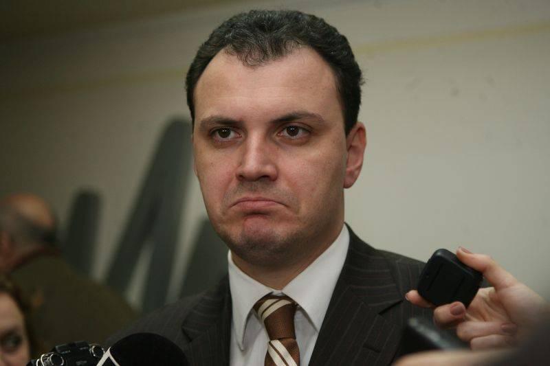 Ghiţă: Este posibil ca Ponta să fie pus sub control judiciar şi să i se interzică să intre în Guvern