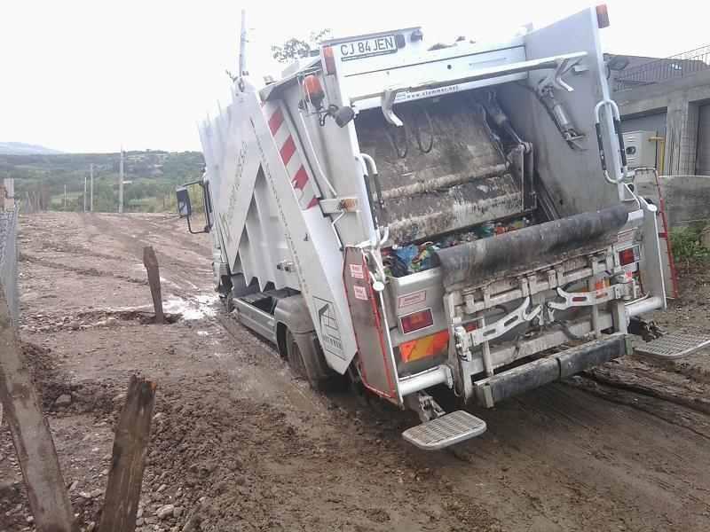 Mai marii Clujului dau vina unii pe alţii în criza gunoaielor