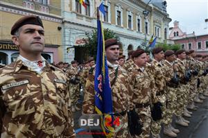 Peste 400 de militari dejeni pleacă în misiune în Afganistan