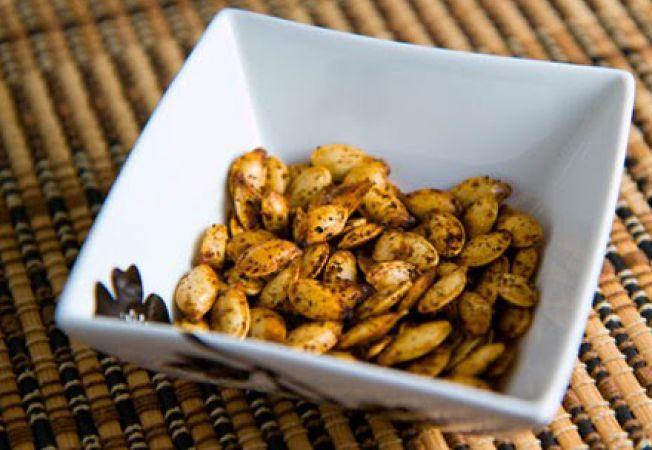 SNACKS-ul SĂNĂTOS: elimină PARAZIŢII INTESTINALI, tratează afecţiunile PROSTATEI, alungă INSOMNIILE