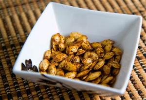 SNACKS-ul SĂNĂTOS: elimină PARAZIŢII INTESTINALI, tratează afecţiunile PROSTATEI, alungă INSOMNIILE