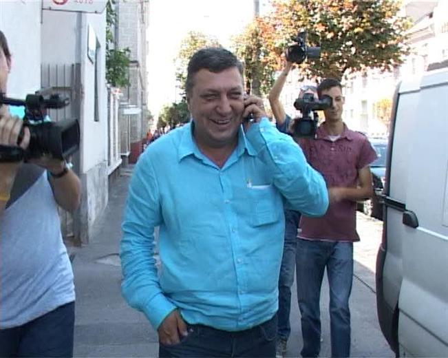 Teodor Atanasiu aşteaptă explicaţii de la Emil Boc