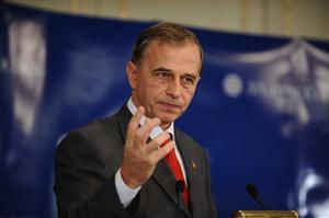 Mircea Geoană nu uită şi nu iartă. „Ioan Rus n-are coloană vertebrală”