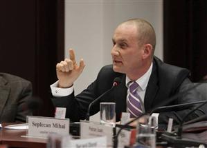 Seplecan îşi arată muşchii. Fostul pedelist Călin Tuluc ţinut în anticamera conducerii CJ Cluj