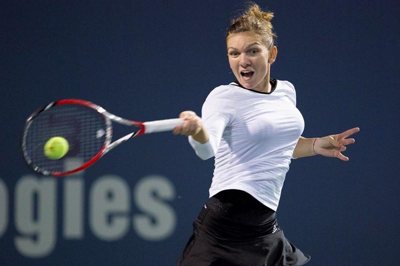 Simona Halep împlineşte, astăzi, 24 de ani. Jucătoarea îşi aniversează ziua de naştere în China