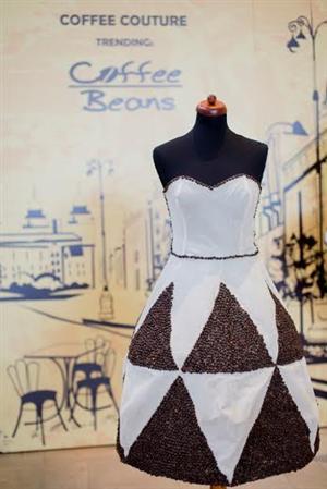  Ziua Internaţională a Cafelei, la Iulius Mall: coffee couture, barista show, ateliere de creaţie şi premii aromate (P)