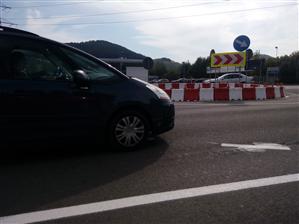 A apărut un nou sens giratoriu în Floreşti