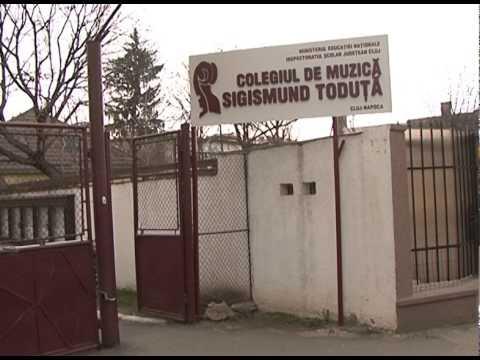 Învăţătoarea “jumătate de creier”, suspendată de la catedră