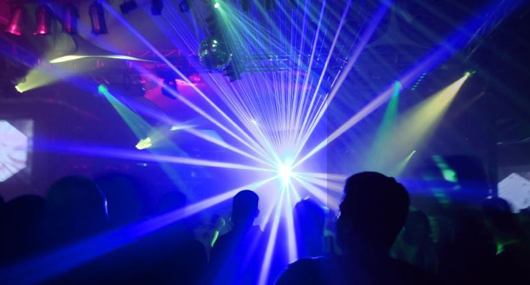 Verificări din oficiu în barurile şi în cluburile clujene