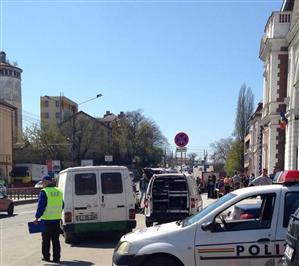 Weekendul infracţiunilor rutiere. Ce au constatat poliţiştii