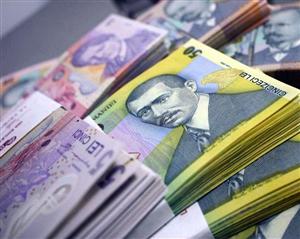 Iohannis a promulgat legea privind majorarea cu 10% a salariilor pentru personalul bugetar