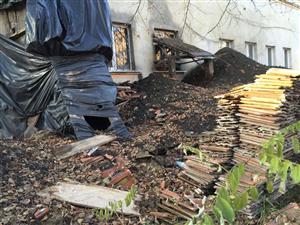 Dezastru pe şantierul unei şcoli de cartier: „Clădirile sunt distruse”. Nu se mai lucrează de şase săptămâni