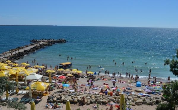 Federaţia Patronatelor din Turismul Românesc : Primăria Mangalia va majora impozitul pe clădiri şi va scumpi astfel vacanţele