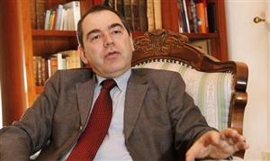Ministrul Culturii şi-a anunţat priorităţile pe Facebook: susţinerea directă a artiştilor 