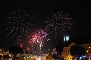 Foc de artificii la intrarea în Noul An, la Turda (P) 