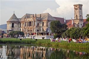 Castelul Banffy din Bonțida va avea restaurant și două centre culturale