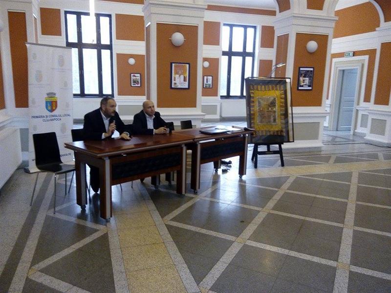 Drapelul lui Avram Iancu, expus la Casino. 