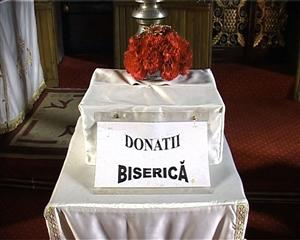 Hoţ fără frică: a fost prins la furat din cutia de donaţii a unei biserici din Nicula