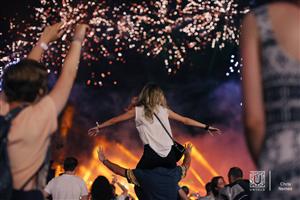 Câţi bani cere Untold de la primărie pentru festivalul din 2016. Mai mulţi decât a primit în 2014, pentru rezervarea artiştilor
