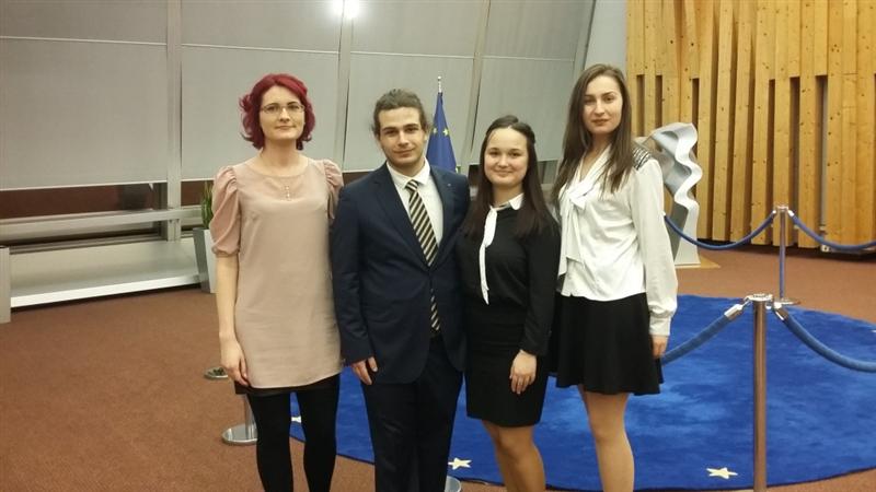 Studenţi clujeni, pe podium la Consiliul Europei