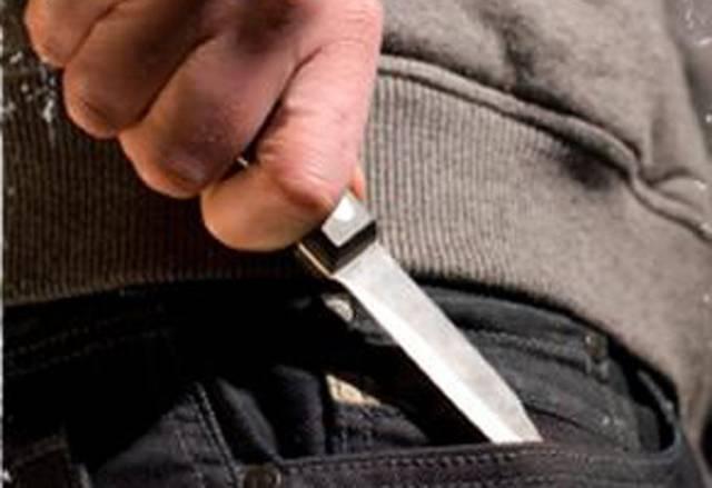 Bătaie generală, cu furci şi săbii, pe fondul consumului de alcool. Cum s-a terminat