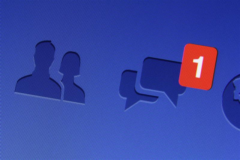 Vor să conducă Clujul, dar dorm pe Facebook