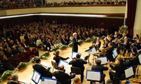 Seară cu uverturi, coruri şi arii la Filarmonica de Stat Transilvania