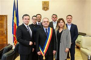 Autorităţile locale demarează un parteneriat cu Uniunea Națională a Patronatului Român 