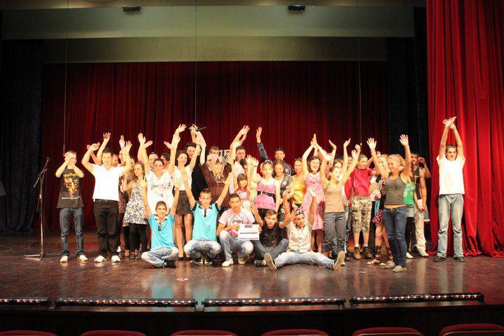 Peste 200 de tineri cu dizabilități, din toată țara, fac festival cultural la Cluj