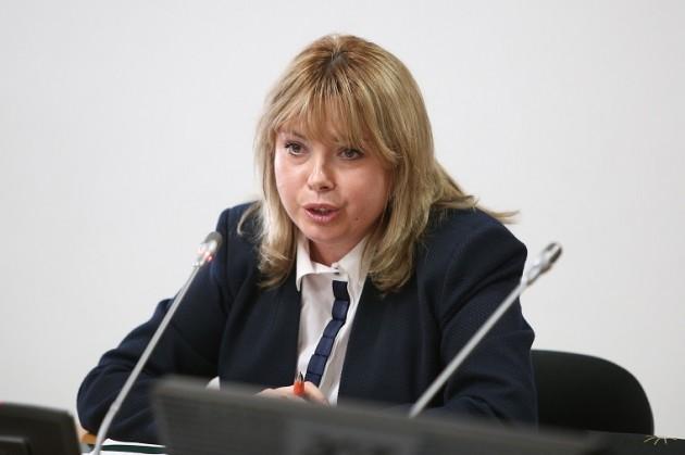Dragu: E corect principiul ca la muncă egală remuneraţia să fie egală, să vedem dacă putem implementa