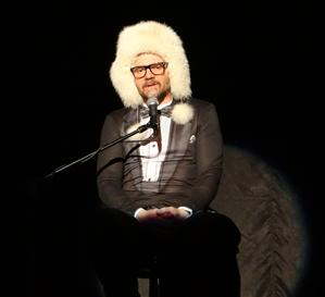 Florin Piersic Jr. revine la Cluj cu spectacolul “Freak Show”