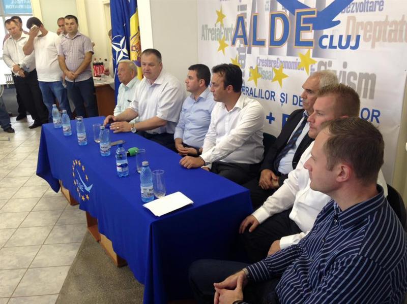 Varianta Buzoianu prinde contur. ALDE Cluj a votat pentru alianţă cu PSD la municipiu şi susţinerea unui candidat independent