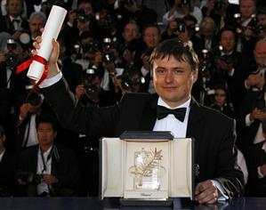Regizorii Cristian Mungiu şi Cristi Puiu, în Selecţia Oficială pentru trofeul Palme d'or