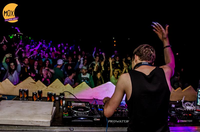 Noi nume confirmate la MOX 2016, festivalul clujean de muzică din vârful muntelui