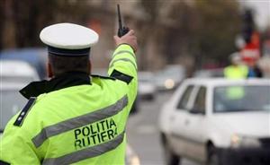 Razie pe principalele străzi ale oraşului: viteza excesivă şi traversările neregulamentare, principalele nereguli