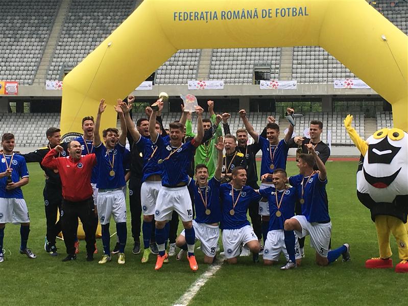 Echipa de fotbal a UBB, campioană naţională la fotbal GALERIE FOTO