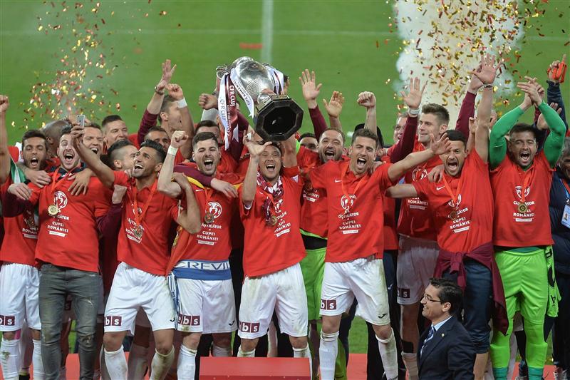 Percheziții la CFR Cluj. Au dispărut banii din Champions League FOTO/VIDEO